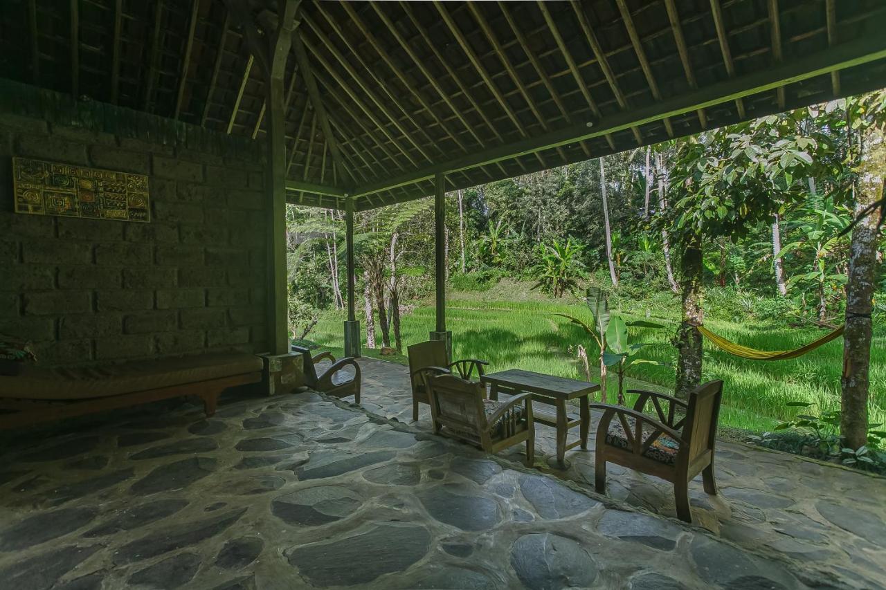 Tepi Sawah Lodge & Retreat Jatiluwih Exterior photo