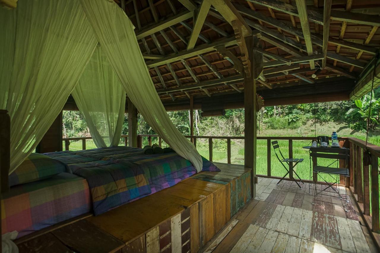 Tepi Sawah Lodge & Retreat Jatiluwih Exterior photo